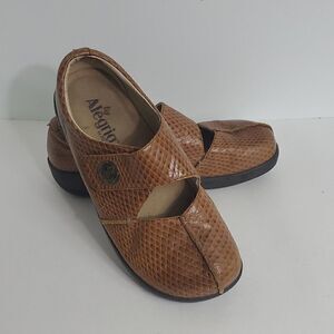 Alegria Kaitlyn Cognac Burnish Snake Professional Shoes Size EU 38 US 8/8.5